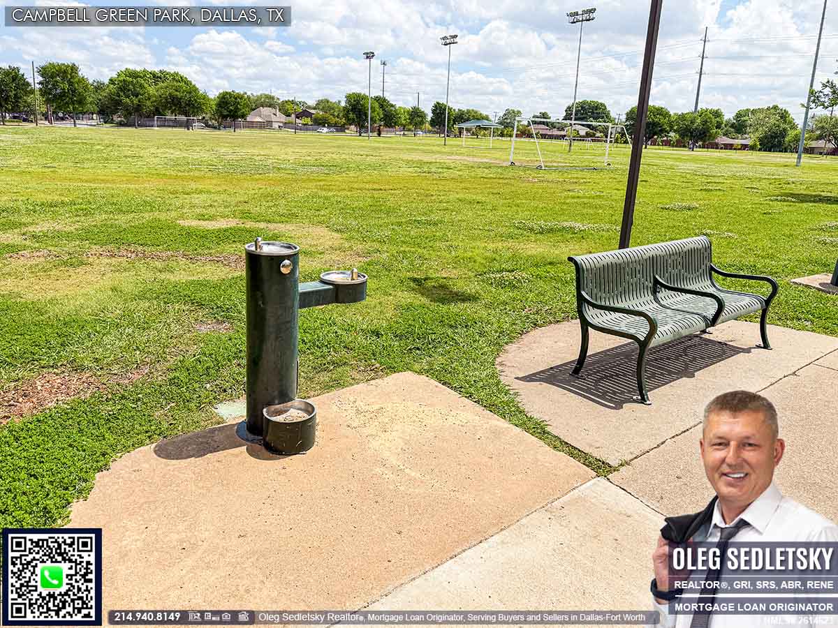 Campbell Green Park in Dallas, TX | Tennis Courts, Playground, splash pad, basketball court, soccer fields, Volleyball Court, and benches